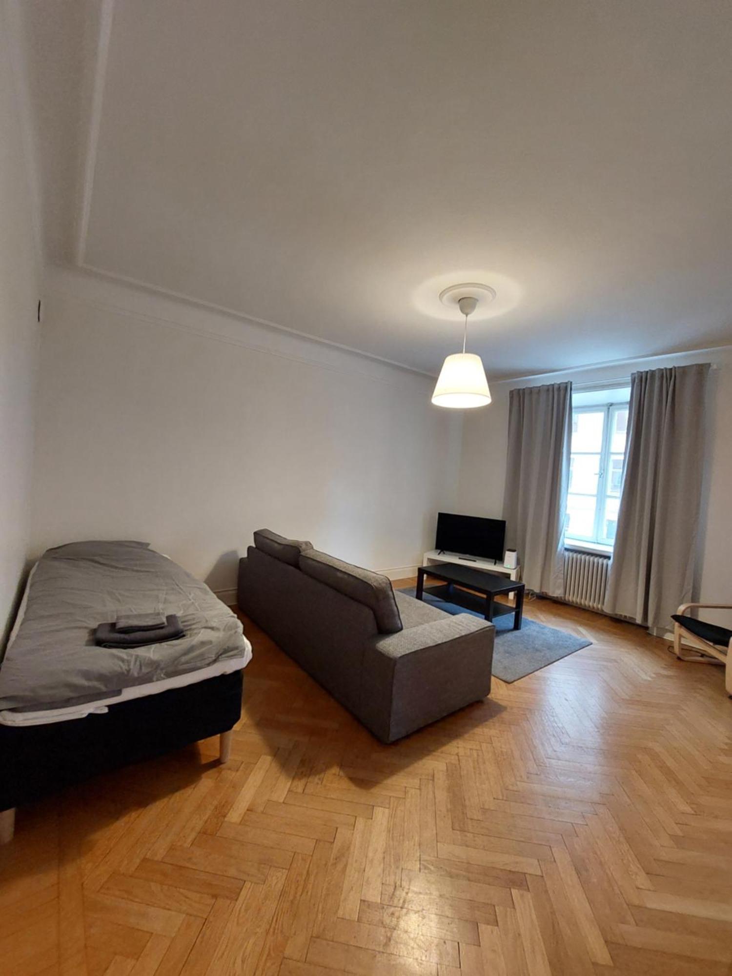 Home Inn Rsg19 Стокхолм Екстериор снимка